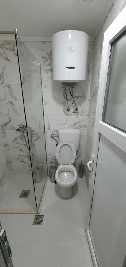 Cozzy Apartment Near The Aiport Podgorica Eksteriør billede